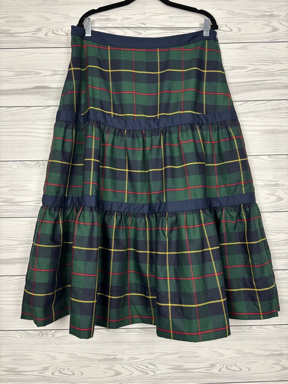 Gretchen Scott Tartan Plaid Tiered Skirt Size Large - Picture 1 of 6